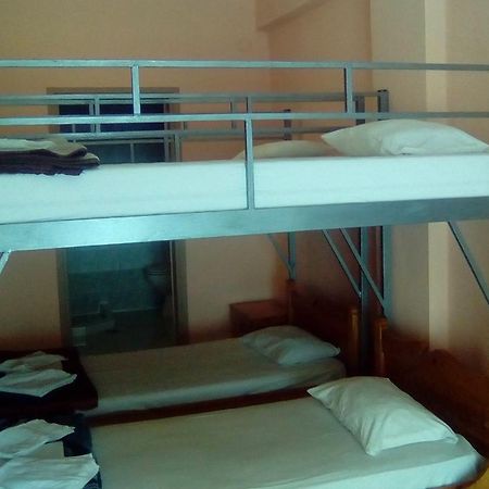 Constantinos Budget Beds Chania  Buitenkant foto